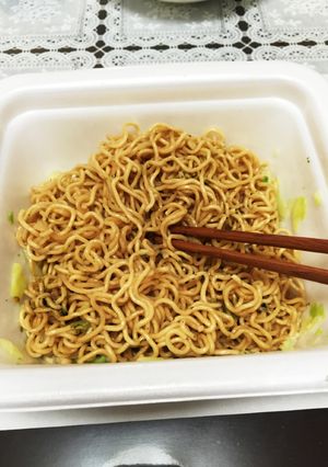 【超簡単】ヘルシーカップソース焼きそば✨-レシピのメイン写真