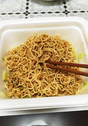 【超簡単】ヘルシーカップソース焼きそば✨-レシピのメイン写真