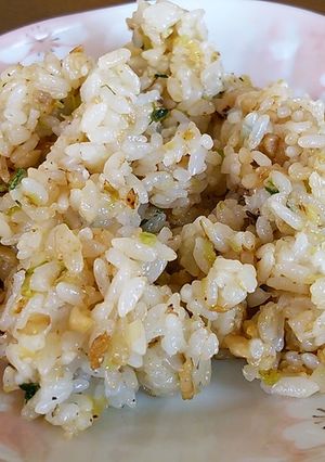 残りもので、餃子チャーハン。-レシピのメイン写真