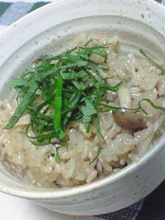 たっぷりキノコの混ぜご飯-レシピのメイン写真