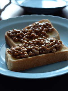 簡単! 納得納豆トースト-レシピのメイン写真