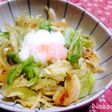 キャベツと玉ねぎの温玉サラダ