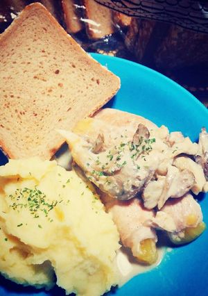 豚肉のチーズ巻♡豆乳まいたけソース-レシピのメイン写真