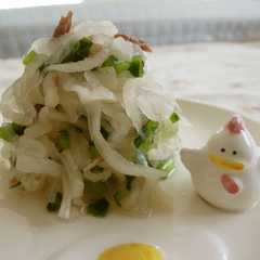 รูปของ 子供が大好きな味♪　甘～い大根サラダ