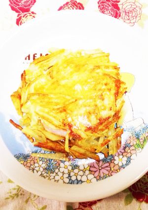 千切りポテトのハムチーズパンケーキ-レシピのメイン写真