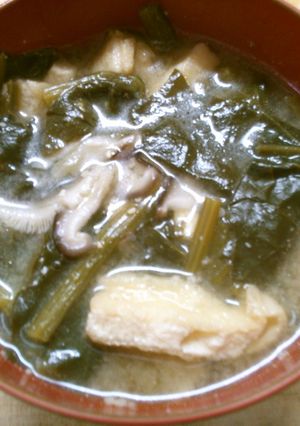 簡単 ほうれん草 椎茸 油揚げの 味噌汁-レシピのメイン写真