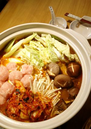 キムチ鍋☆韓国→イタリア？！-レシピのメイン写真
