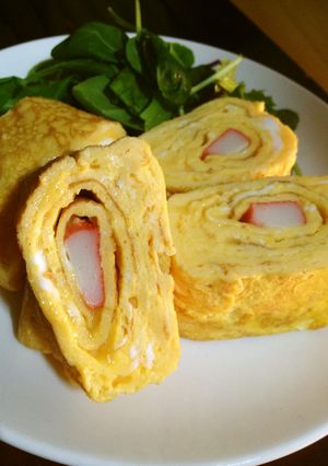 ☆お弁当に彩り!カニカマin卵焼き☆-レシピのメイン写真