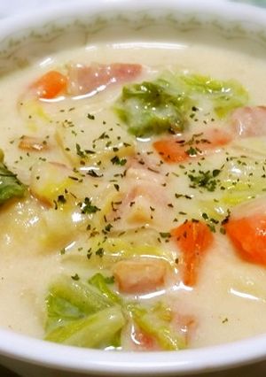 ◆豆乳DE白菜とベーコンのクリームスープ-レシピのメイン写真