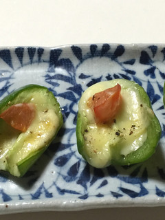 美味しいのピーマンとチーズ焼き-レシピのメイン写真