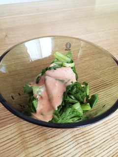 余っちゃうセロリの葉っぱだけ!サラダ♡-レシピのメイン写真