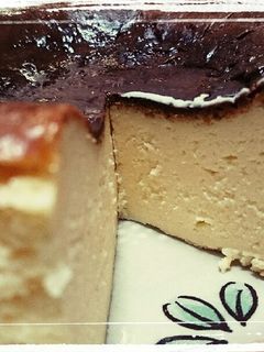 ミキサーで5分♪♪ しっとりチーズケーキ-レシピのメイン写真