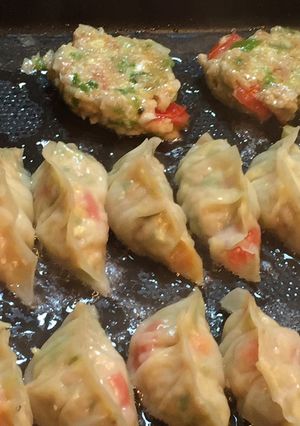 トマトとピーマンの鶏の餃子-レシピのメイン写真