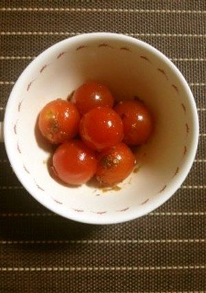 ミニトマトのバジルチリペースト和え-レシピのメイン写真