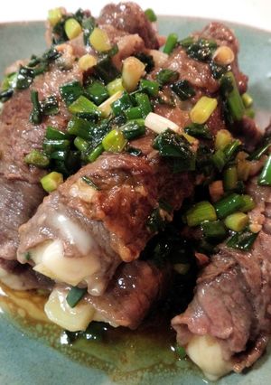 バターしょうゆ♪牛肉のチーズポテトロール-レシピのメイン写真