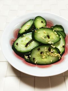 簡単!胡瓜とごま昆布ふりかけのお漬物。-レシピのメイン写真