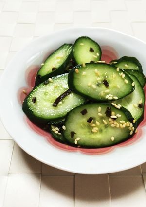 簡単！胡瓜とごま昆布ふりかけのお漬物。-レシピのメイン写真