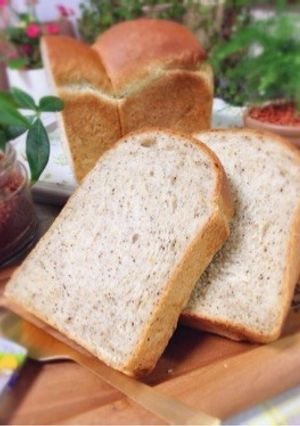 アールグレーの食パン(HBで生地作り)-レシピのメイン写真