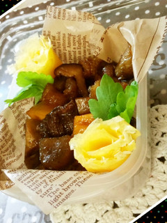 お弁当隙間埋めに!薄焼き卵で可愛いお花♡-レシピのメイン写真