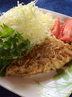 朝ごはんに、煮物リメイク和風オムレツ♡-レシピのメイン写真