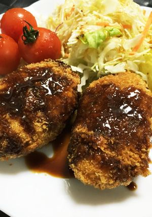 外はサク！中はほっくほくの牛肉コロッケ☆-レシピのメイン写真