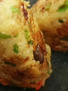 炊き込みご飯 リメイク 焼きおにぎり-レシピのメイン写真
