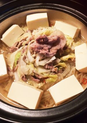 ピリ辛ミルフィーユ鍋〜いつもと違う味に-レシピのメイン写真