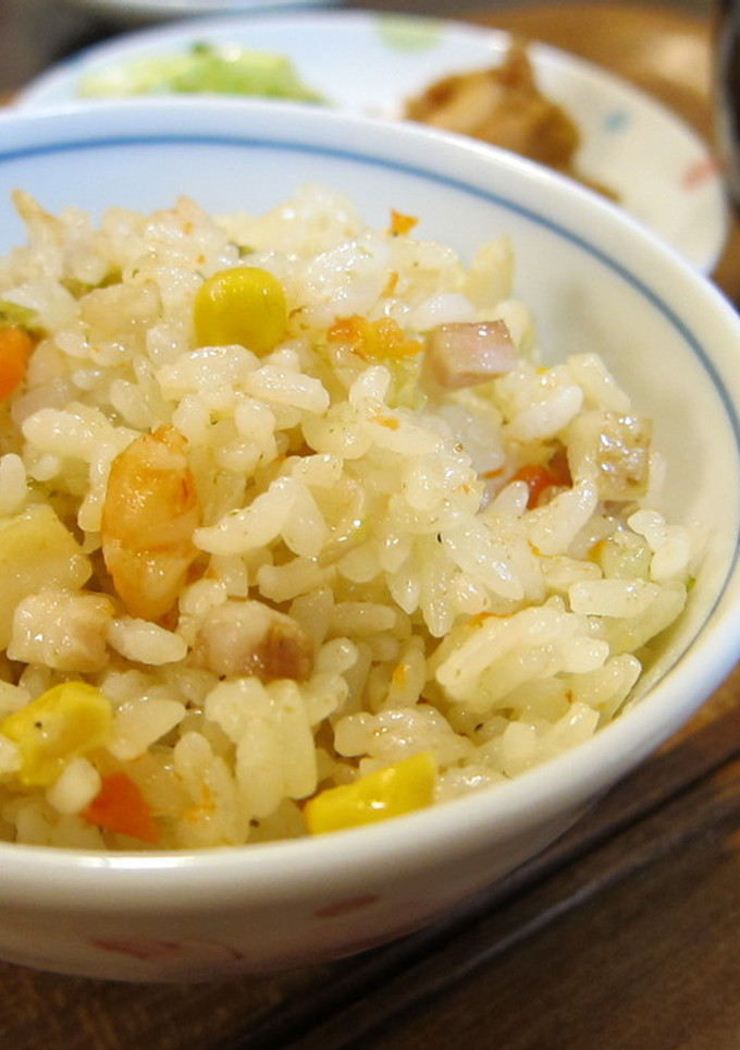 炊飯器で簡単シーフードピラフ♪-レシピのメイン写真