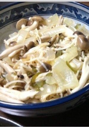 しめじとえのきのバター炒め-レシピのメイン写真