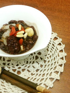 薬膳レシピ:黒豆の煮物を使ったぜんざい-レシピのメイン写真