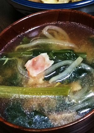 ほうれん草とベーコンともやしの味噌汁-レシピのメイン写真
