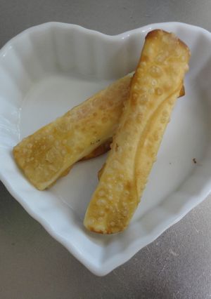餃子の皮で作るハムとチーズの包み焼き-レシピのメイン写真