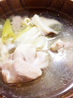 *風邪に*鶏肉とネギのぽかぽかスープ-レシピのメイン写真