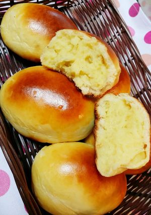 さつまいもクリームの♪しっとり薄皮パン-レシピのメイン写真