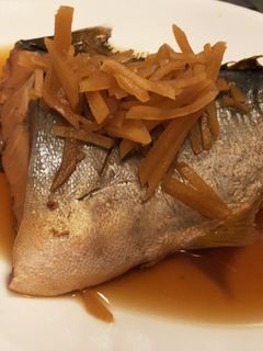 生姜たっぷり♪ 魚の煮付け-レシピのメイン写真