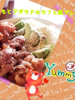 鶏ももとアボカドのカフェ風プレート-レシピのメイン写真