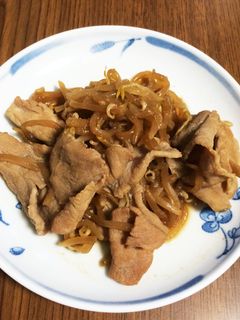 豚もやし炒め☆生姜焼き風-レシピのメイン写真