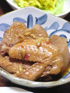 大根と手羽先の豆板醤煮-レシピのメイン写真