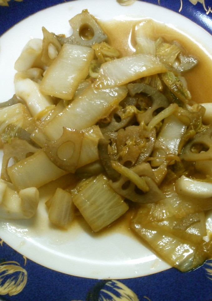 簡単 イカ 白菜 蓮根 オイスター炒め-レシピのメイン写真