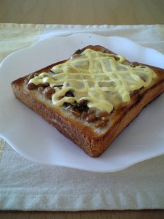 納豆チーズマヨトースト-レシピのメイン写真