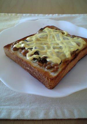 納豆チーズマヨトースト-レシピのメイン写真