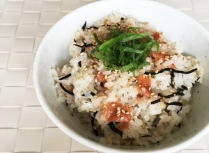 簡単！ひじきと梅干しの炊き込みごはん。-レシピのメイン写真