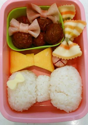 リボン りぼん お弁当-レシピのメイン写真