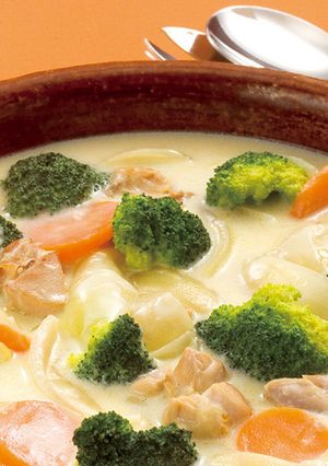 ブロッコリーと鶏肉のクリームシチュー-レシピのメイン写真