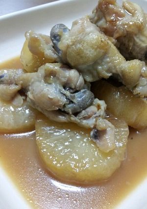 ご飯が進む!!トロトロ手羽元と大根の煮物-レシピのメイン写真