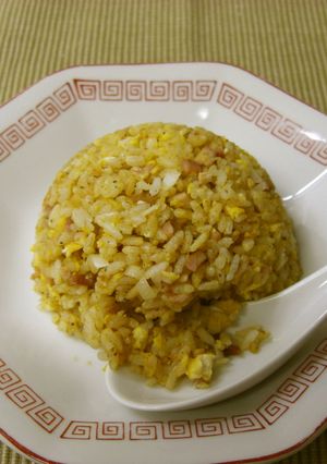 簡単　シンプルなチャーハン-レシピのメイン写真