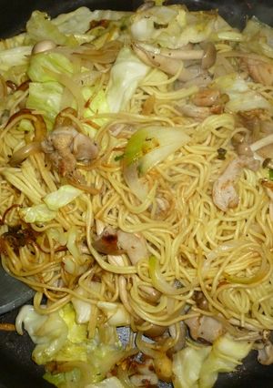 油の無いホルモンで塩焼きそば-レシピのメイン写真