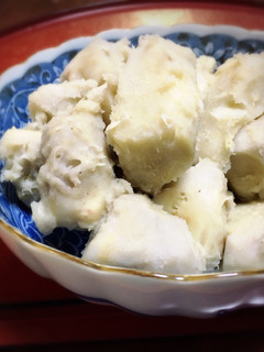 お正月に!簡単ねっとりホクホク八頭の煮物-レシピのメイン写真