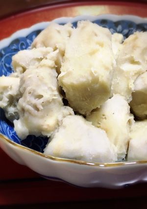 お正月に！簡単ねっとりホクホク八頭の煮物-レシピのメイン写真