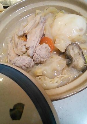 簡単あったまる*酒粕みそ豆乳牛乳鍋-レシピのメイン写真
